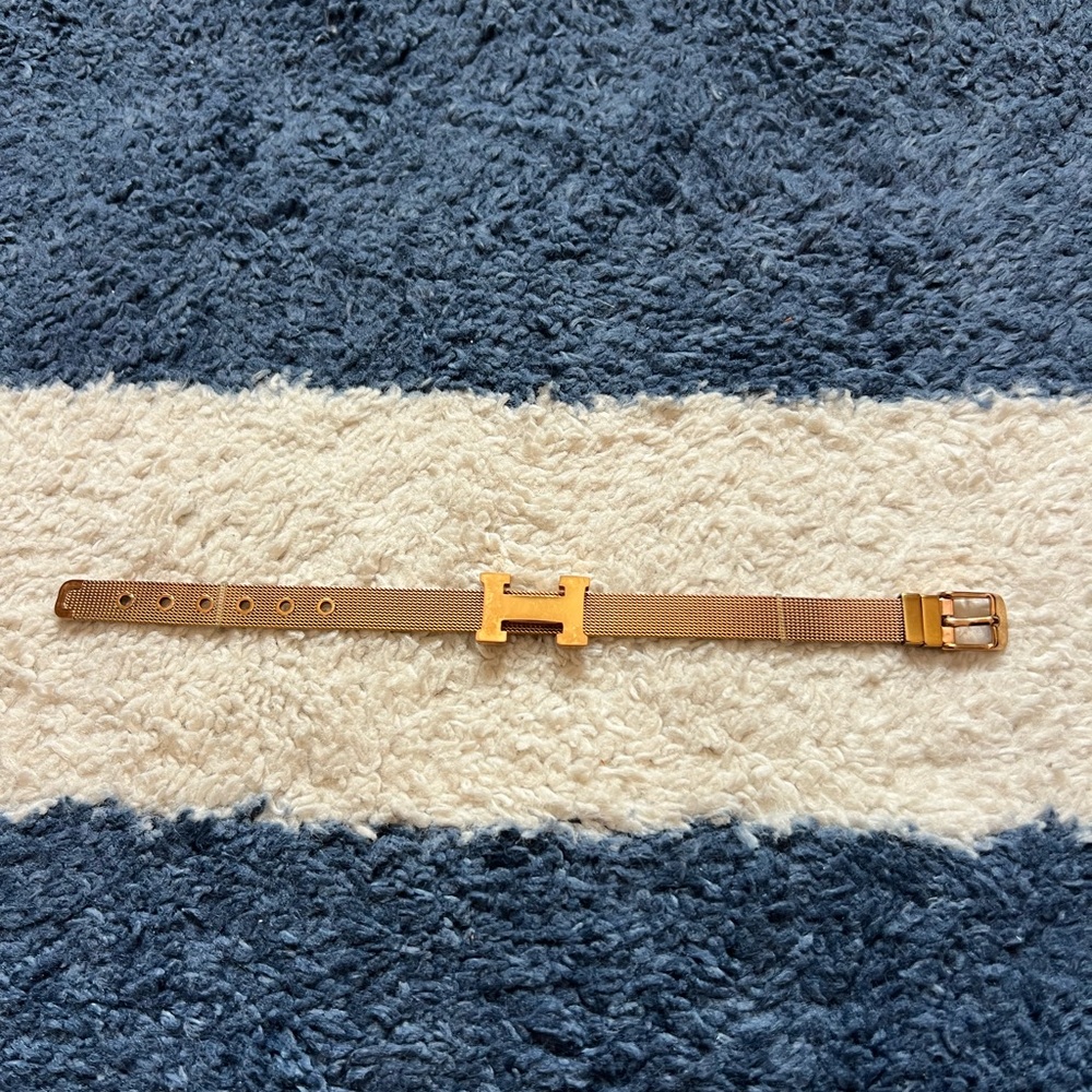 H Belt Rose Gold Bracelet Women's